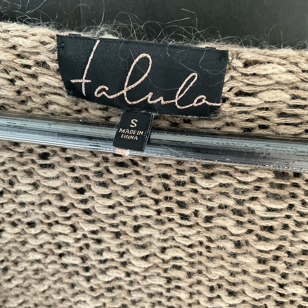 🤎✨ Artizia Talula Women Brown Asymmetrical Wool Blend VNeck Loose Knit Sweater S - Picture 3 of 10